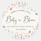 Baby in Bloom Wildblume Aquarell Kinderdusche Runder Aufkleber (Vorderseite)