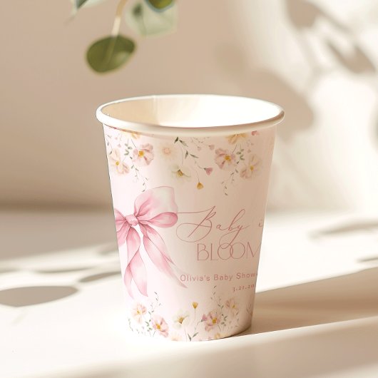 Baby in Bloush Blush Rosa Bow Bläserfeder Pappbecher