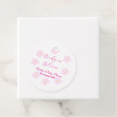 Baby in blühender rosa Blume Babydusche schlicht e Geschenkanhänger (Beispiel)