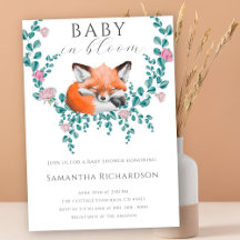 Baby in blühender Woodland Fox Floral Baby Dusche