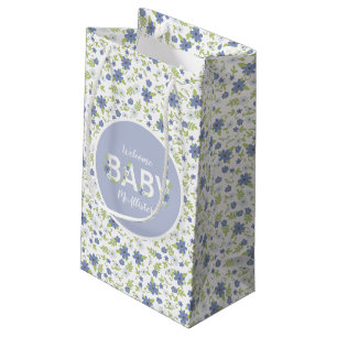 Baby in Blütendusche Kleine Geschenktüte