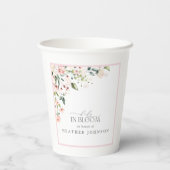 Baby in Blütenfarbe Blume Rosa Mädchendusche Pappbecher (Rückseite)