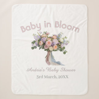 Baby in Blütenfloristik Baby-Party Retro-Rosa Sherpadecke