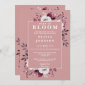 Baby in blutrosa Blütenblüte in einer Babydusche Einladung (Vorne/Hinten)