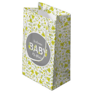 Baby in der Blütendusche Kleine Geschenktüte