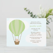 Baby in Green Balloon Einladung (Stehend Vorderseite)