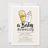 Baby is Brewing Beer Baby Bottle Beige Baby Shower Einladung (Vorderseite)