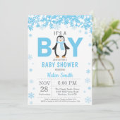 Baby its Cold Outdoor Pinguin Boy Baby Shower Einladung (Stehend Vorderseite)
