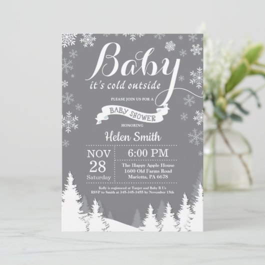 Baby its Cold Outdoor Winter Forest Baby Shower Einladung (Stehend Vorderseite)