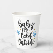 Baby It's Cold Outside Elegant Script Snowflake Pappbecher (Rückseite)