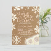 Baby It's Cold Outside Winter Baby Dusche Invitati Einladung (Stehend Vorderseite)