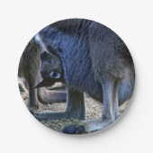 Baby Kangaroo in der Tüte der Mutter - Australien Pappteller (Vorderseite)