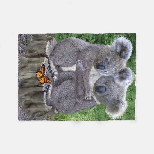 BABY-KOALA HUGGIES FLEECEDECKE (Vorderseite (Horizontal))
