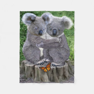BABY KOALA KNUDDELER FLEECEDECKE
