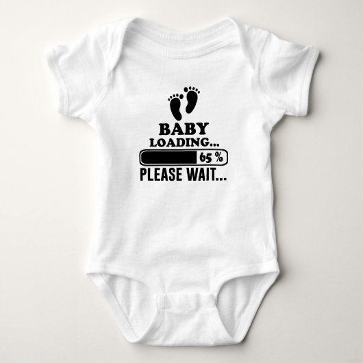 BABY LOADING BITTE WARTEN STRAMPLER (Vorderseite)