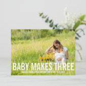 Baby macht drei | Schwangerschaftsankündigung Ankündigung (Stehend Vorderseite)