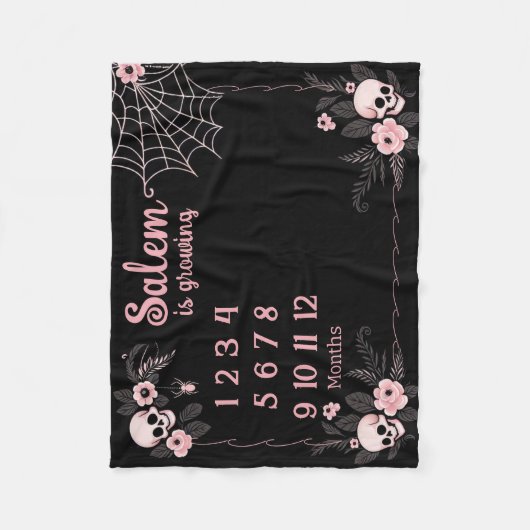 Baby Milestone Schuppen mit Blume und Schädel Fleecedecke (Vorderseite)