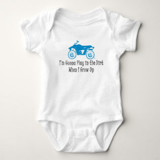 Baby mit ATV Viererkabel Strampler