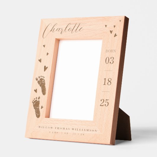 Baby Name Script & Birth Stats Footprints & Hearts Geätzte Rahmen (Links)