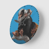 Baby Nifflers findet den Preis Runde Wanduhr (Winkel)