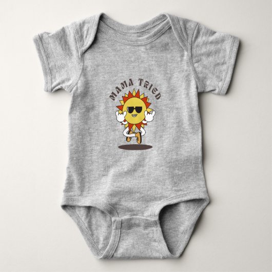 Baby one piece "mama versucht" strampler (Vorderseite)