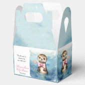 Baby Otter Girl Babydusche Geschenkschachtel (Geöffnet)