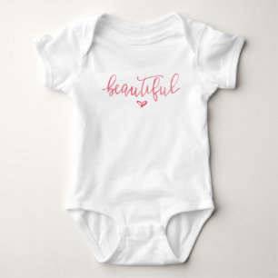 BABY OUTFIT ONSIE Modernes Pink Schönes Skript Strampler