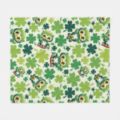 Baby Owl Cute St Patrick Cartoon Fleecedecke (Vorderseite (Horizontal))