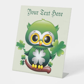 Baby Owl Cute St Patrick Cartoon Sockelschild