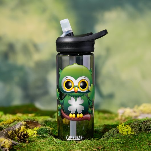 Baby Owl Cute St Patrick Cartoon Trinkflasche (Außenbereich (gedreht))