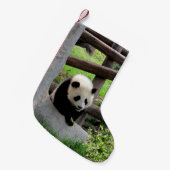Baby Panda Kleiner Weihnachtsstrumpf (Vorderansicht (hängend))