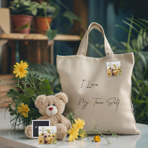 Baby Panda mit Sonnenblumenknopf Button