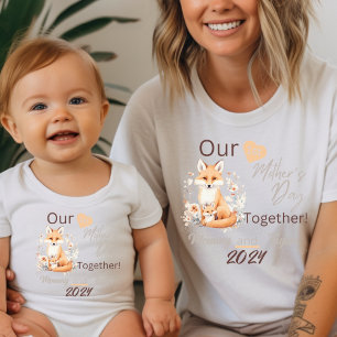 Baby passend zum Fuchs Unser erstes Muttertagsfest Strampler