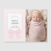 Baby Pink Bow Baby Girl Foto Geburtsankündigung Magnetkarte (Vorderseite)