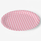 Baby Pink Gingham Pappteller (Schrägansicht)