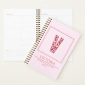 Baby Pink Monogramm Anfangsbuchstabe V Planer (Anzeige)