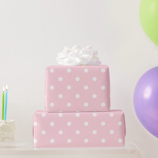 Baby Pink Polka Dots Geschenkpapier (Partygeschenke)