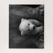 Baby Polar Bear mit Mutter, Schwarz und Weiß Puzzle (Vertikal)