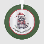 Baby Raccoon Holding Gift Child's First Christmas Ornament (Rückseite)