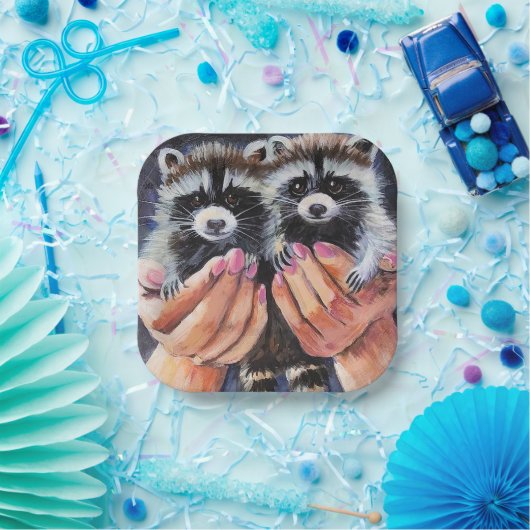 Baby Raccoons in Handpapier-Tellern Pappteller (Party)