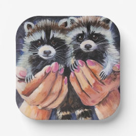 Baby Raccoons in Handpapier-Tellern Pappteller
