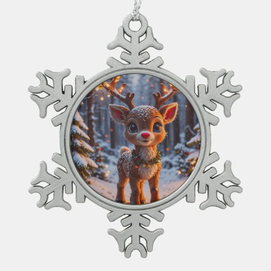 Baby Rentier im Schneewald Schneeflocken Zinn-Ornament (Vorderseite)
