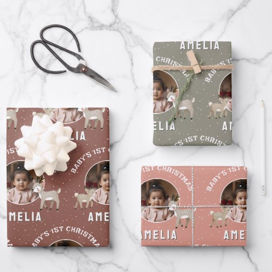 Baby’s 1st Christmas Reindeer Keepsake Photo Geschenkpapier Set (Vorderseite)