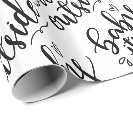 Baby sein kalte Außenseiten-handgeschriebenes Geschenkpapier (Rolleneckpunkt)