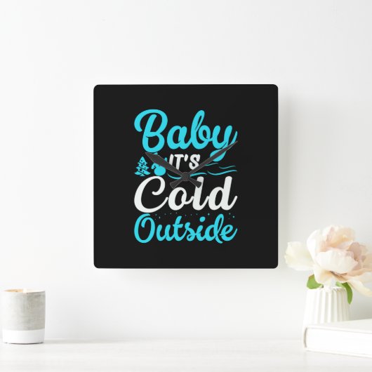 Baby seine Kälte draußen Quadratische Wanduhr (Zuhause)