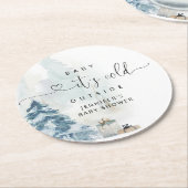 Baby seine kalte Kiefernbäume draußen Babydusche Runder Pappuntersetzer (Angewinkelt)