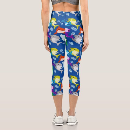 Baby Shark Fun Kids Pattern Capri Leggings (Rückseite)