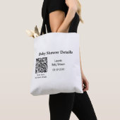 BABY SHOWER DETAILS QR SCAN CODE MINIMAL MODERN RU TASCHE (Von Nahem)