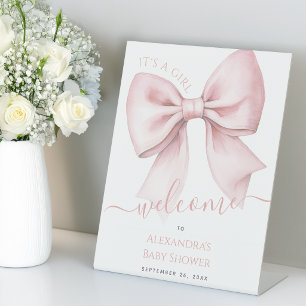 Baby-Shower-Einladung 'Es ist ein Mädchen' Coquett Sockelschild