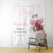 Baby-Shower-Fotohintergrund mit rosa Schleife und  Wandteppich (Beispiel)